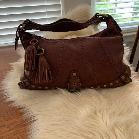 Isabella Fiore Whip Flashback Audra Hobo Bag - Picture 2 of 9